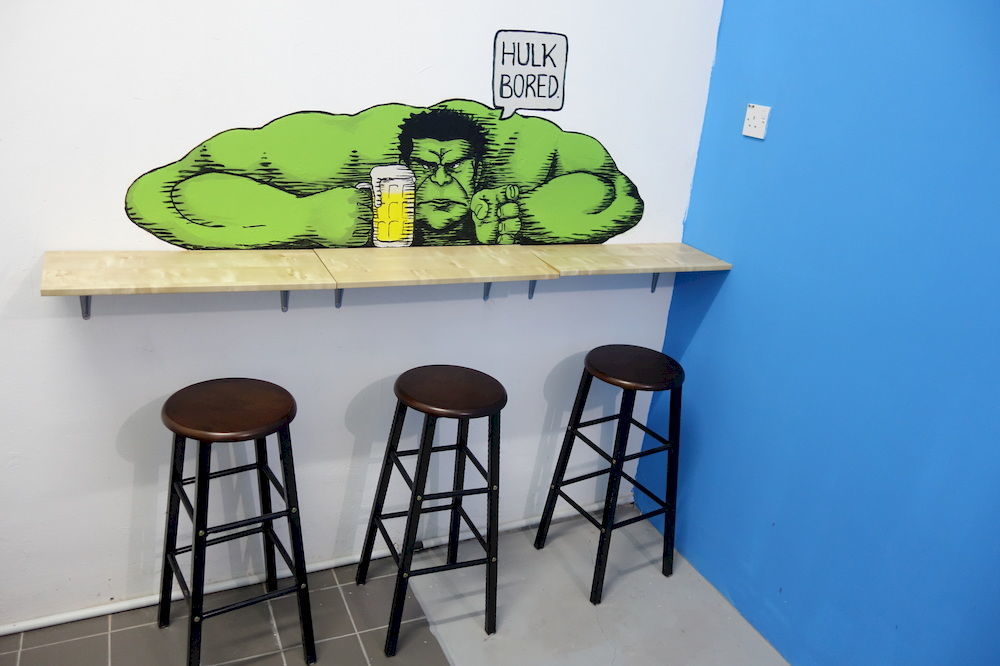 Hero Hostel Кучінг Екстер'єр фото